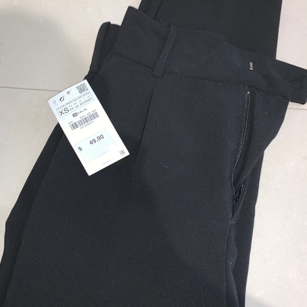Zara Basic High Waisted relaxed fit dress pants